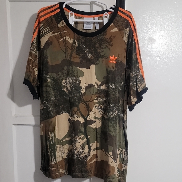 Adidas Camouflage T-Shirt with Orange Stripes - Picture 1 of 1